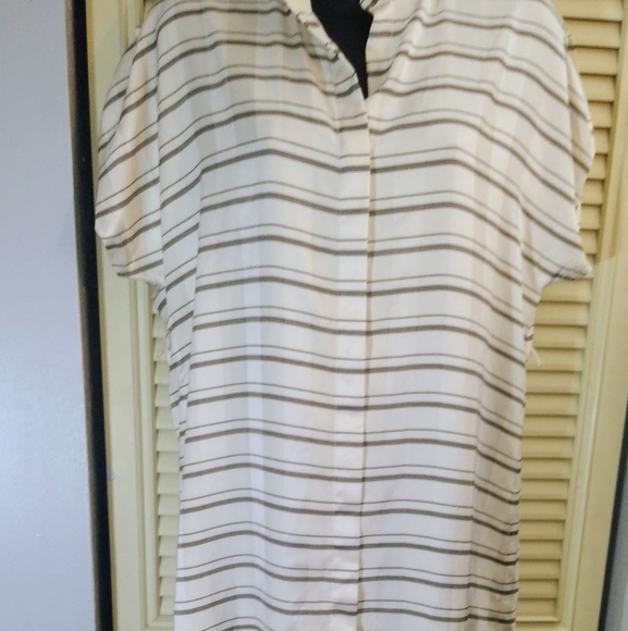 Black and White Ann Taylor printed dress - Picture 2 of 7